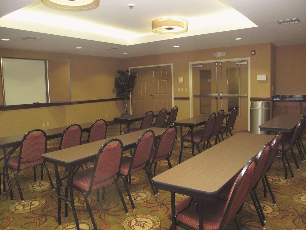 La Quinta By Wyndham Lawton / Fort Sill Экстерьер фото