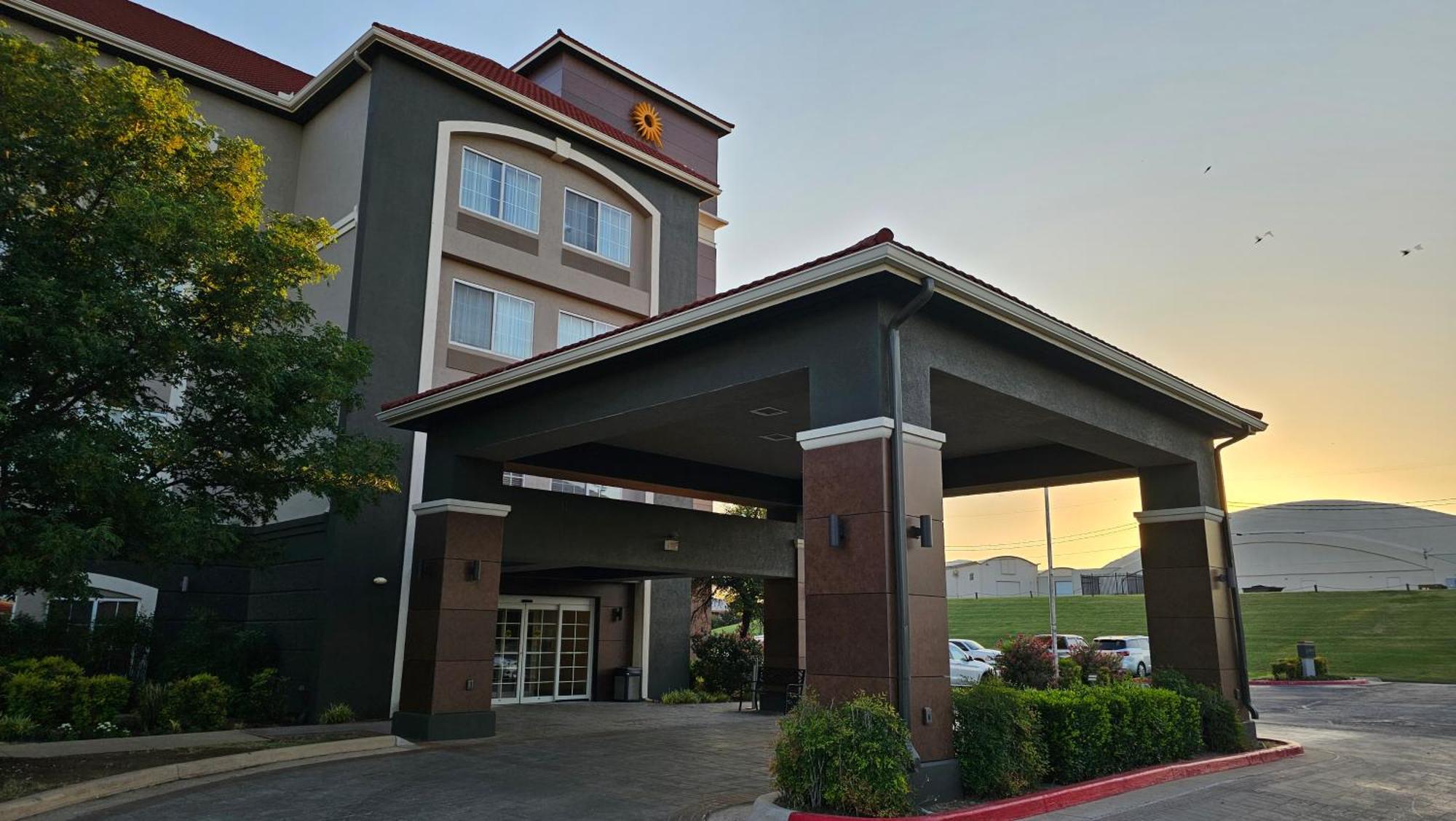 La Quinta By Wyndham Lawton / Fort Sill Экстерьер фото